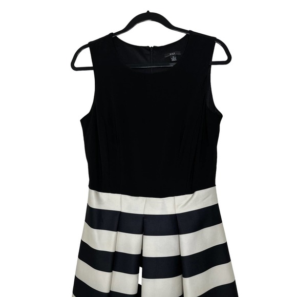 R & K Sleeveless Dress Size 10 Playful Stripes Black Knit Top Back Zip #B01 - Picture 2 of 9